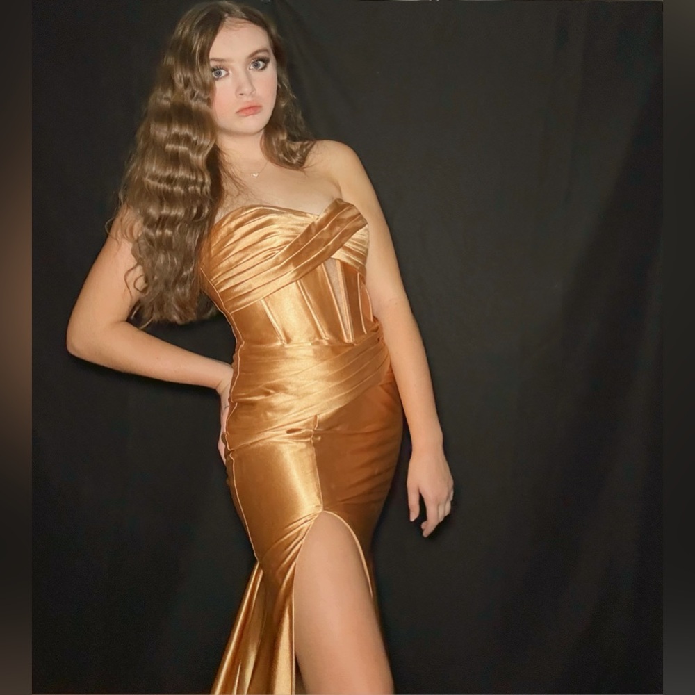 Sherri hill gold prom dress